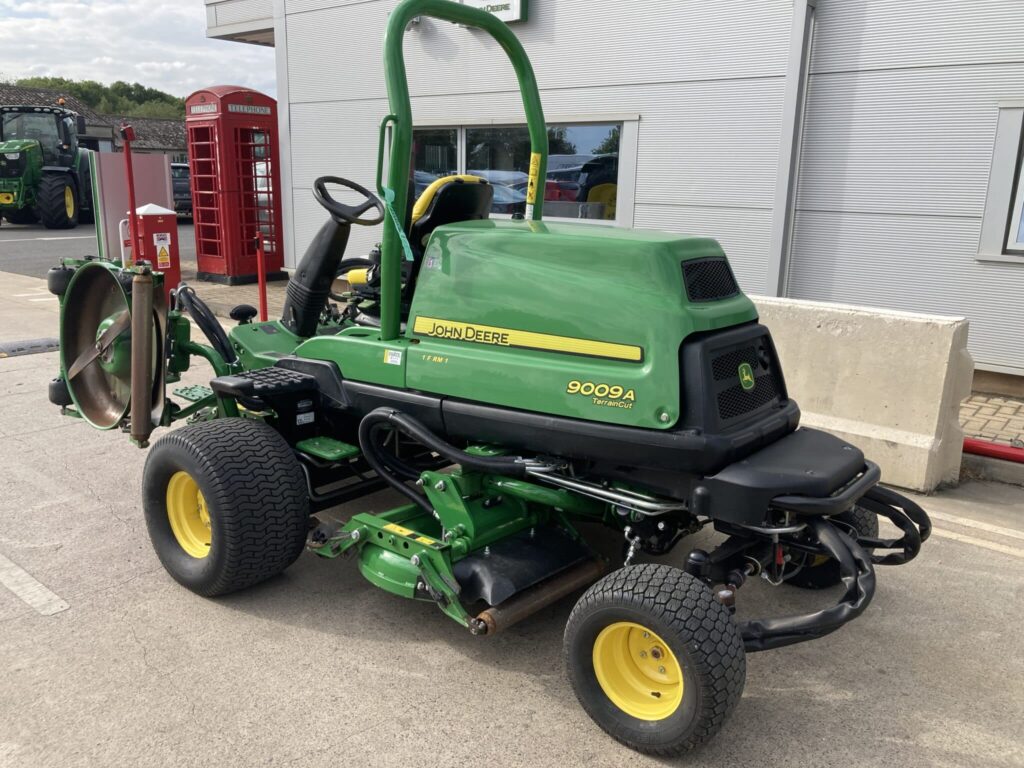 John Deere 9009A 5 pod mower