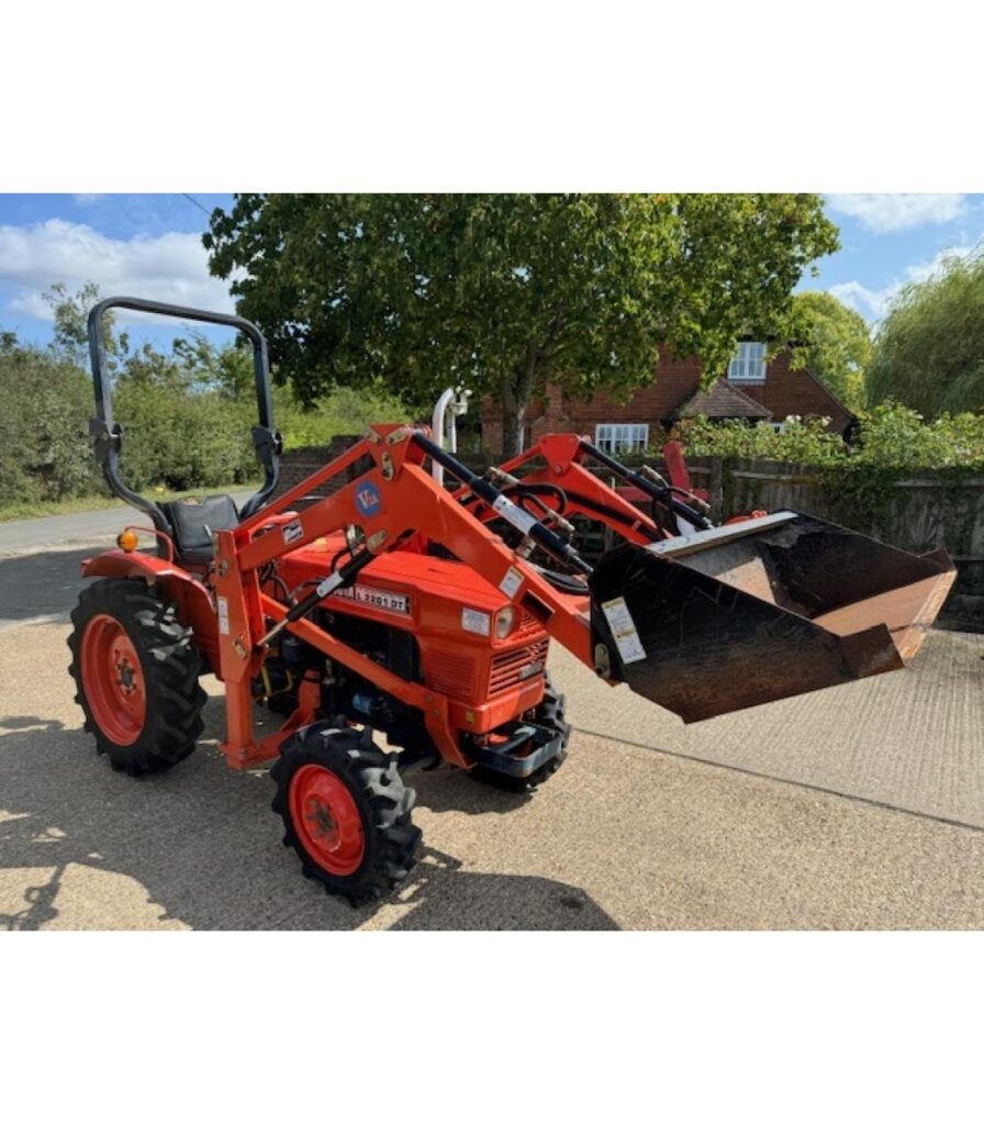 Kubota L2201DT Compact Tractor