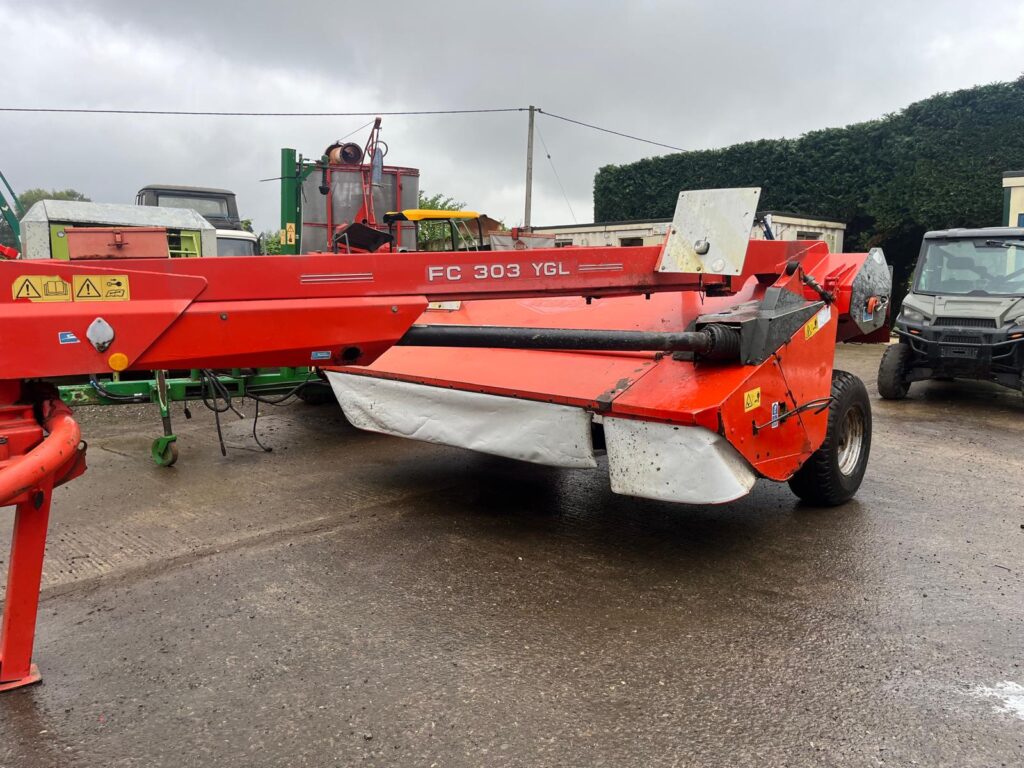 KUHN FC303 MOWER CONDITIONER