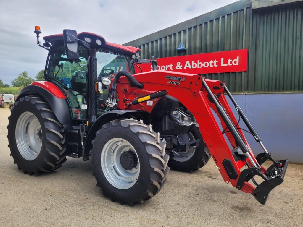 Case IH Vestrum 130 & loader