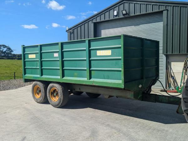 FRASER GRAIN TRAILER