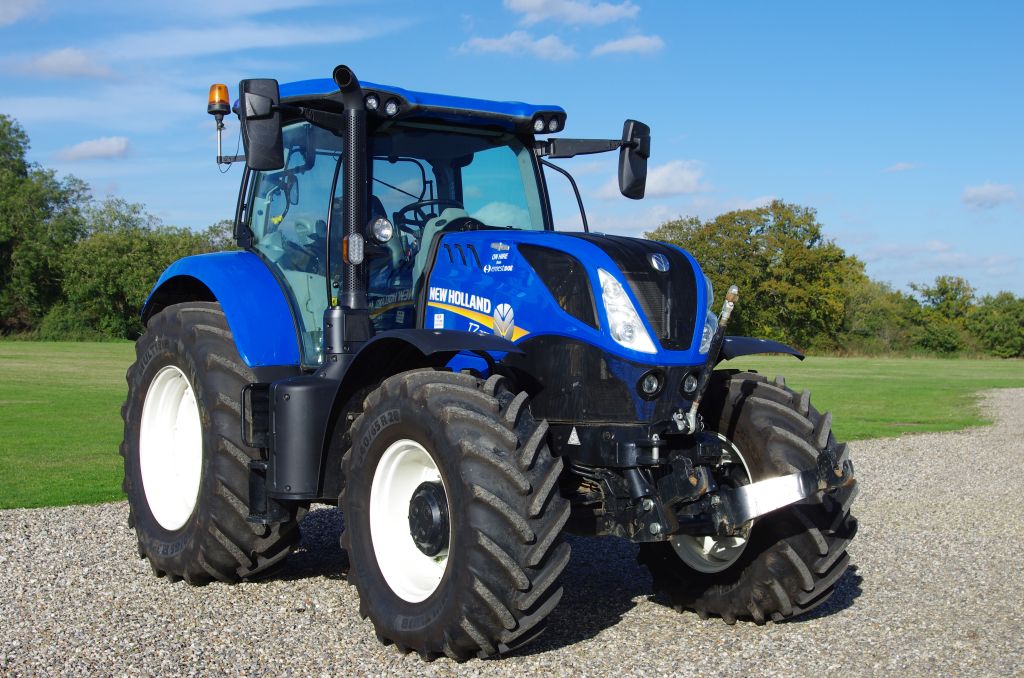 New Holland T7.225AC