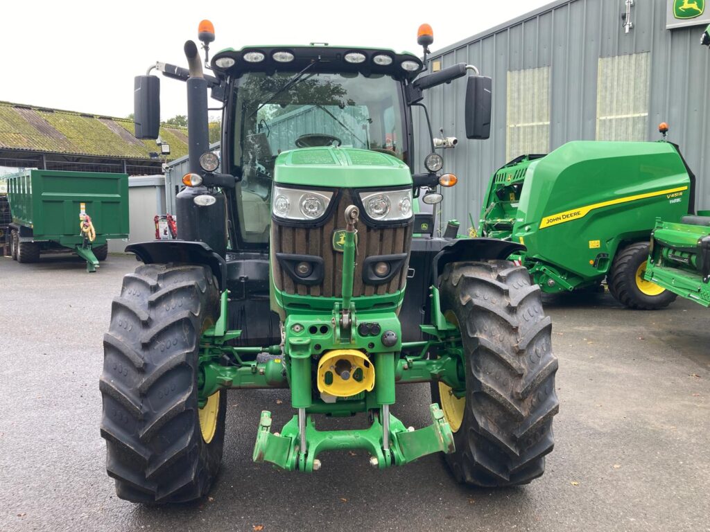 John Deere 6155R