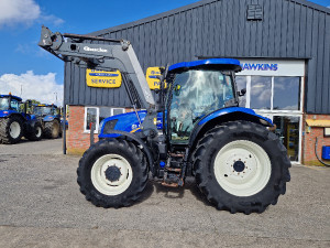 NEW HOLLAND T6.140 & LAODER