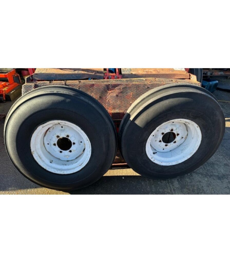 Pair 10.00 16 Ford Front Wheels