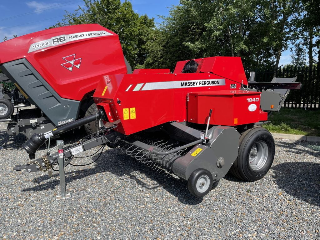 Massey Ferguson 1840 Square Baler