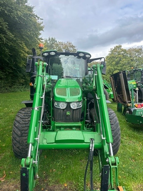 John Deere 6100M