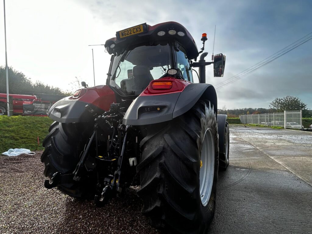 Case IH Optum CVX300