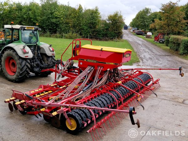 2004 Vaderstad Rapid RDA800