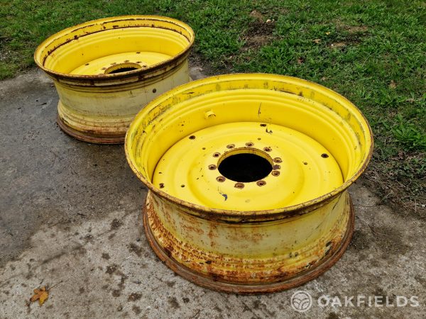 Pair of 18×42 John Deere rear wheel rims