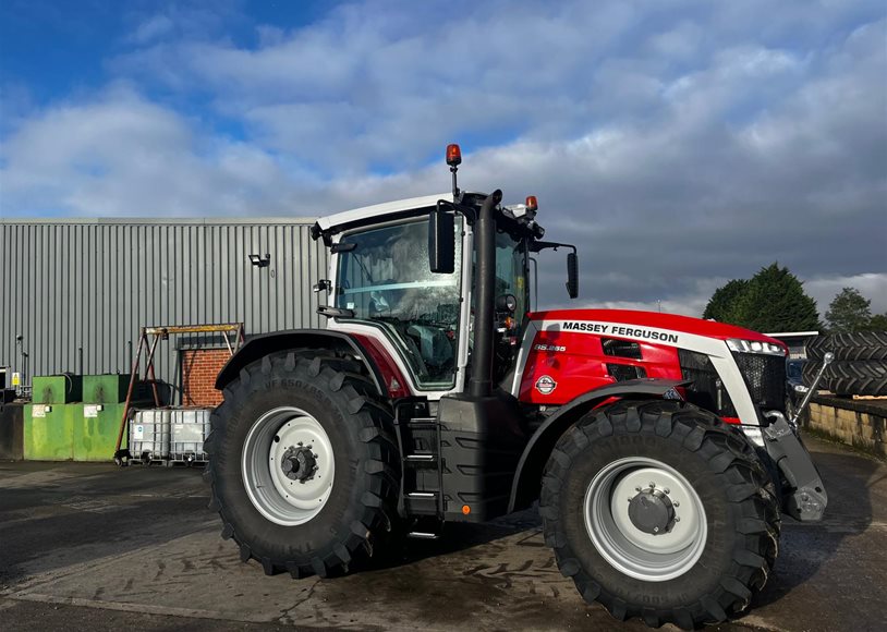 Massey Ferguson 8S.265EXD7 Tractor