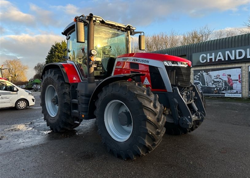 Massey Ferguson 8S.245EXD7 Tractor