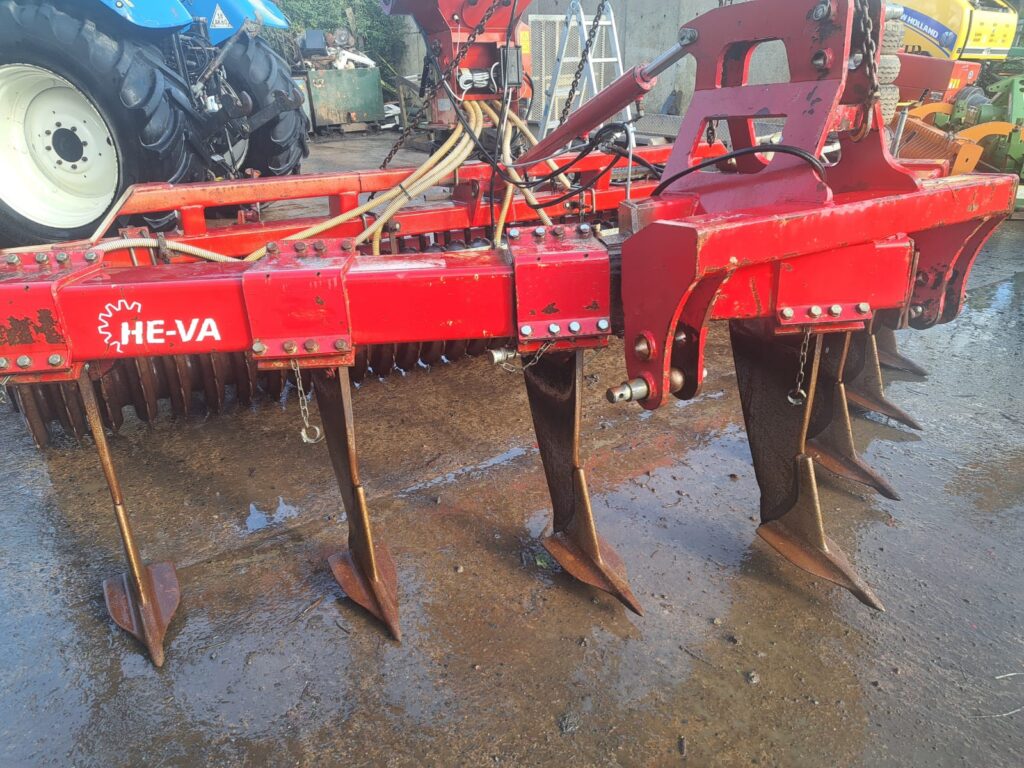 HE-VA 4M SUBSOILER C/W SEEDER BOX