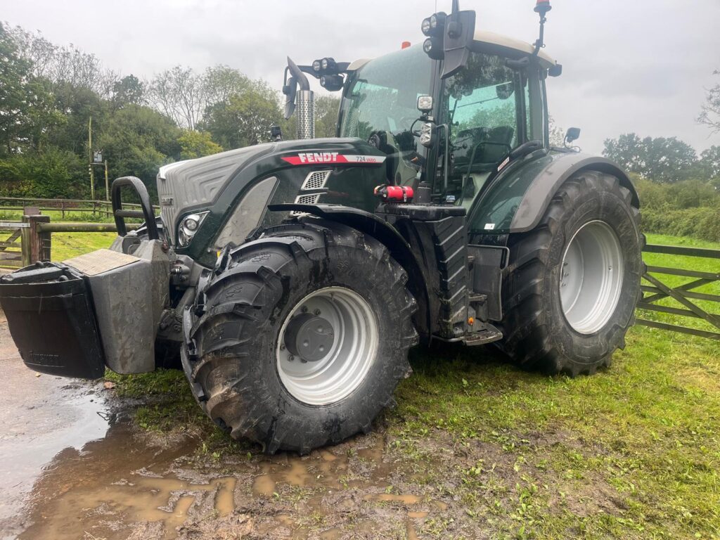 Fendt 724 Profi Plus