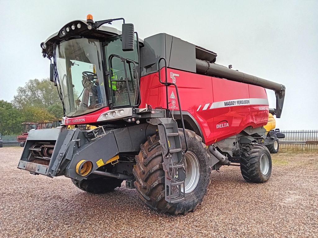 Massey Ferguson DELTA 9380