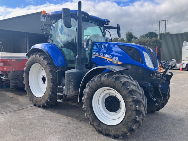 NEW HOLLAND T7.210 PC SW TRACTOR