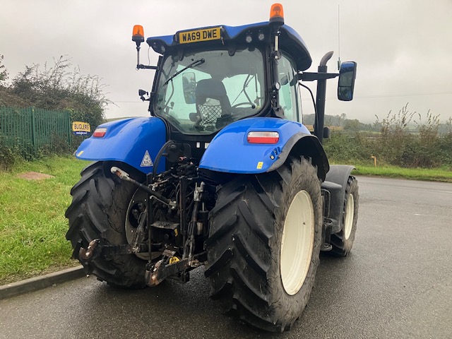 NEW HOLLAND T7.210 PC TRACTOR