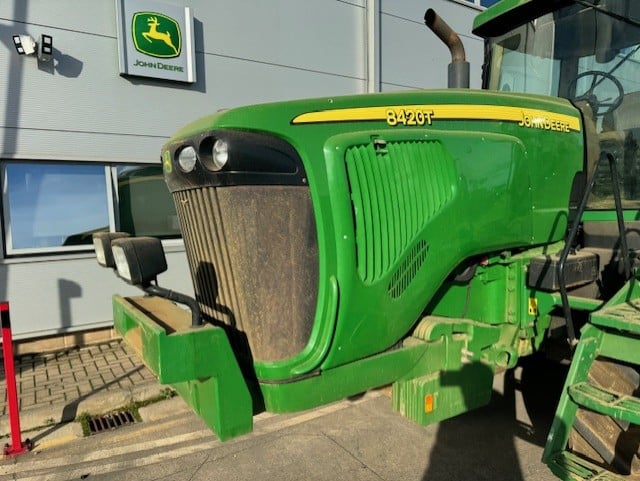 John Deere 8420T