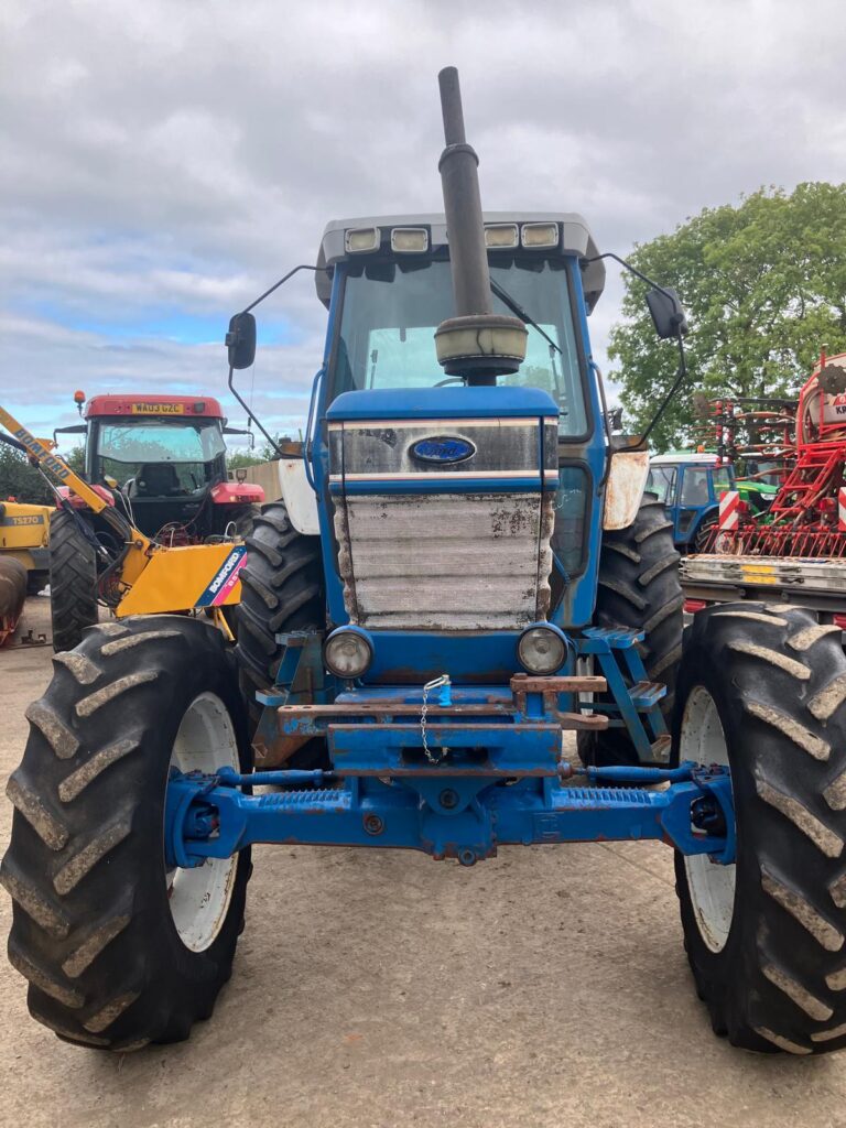 FORD 7710 SQ CAB TRACTOR