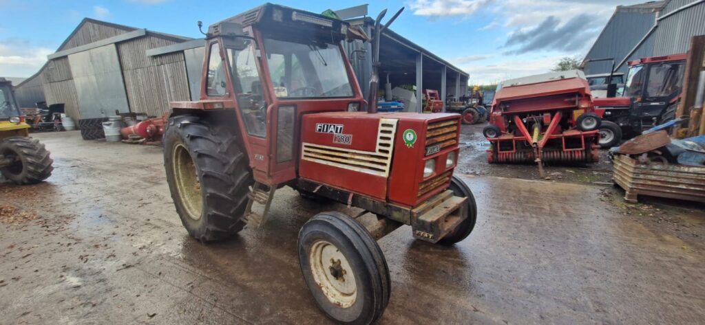 FIAT 780 TRACTOR