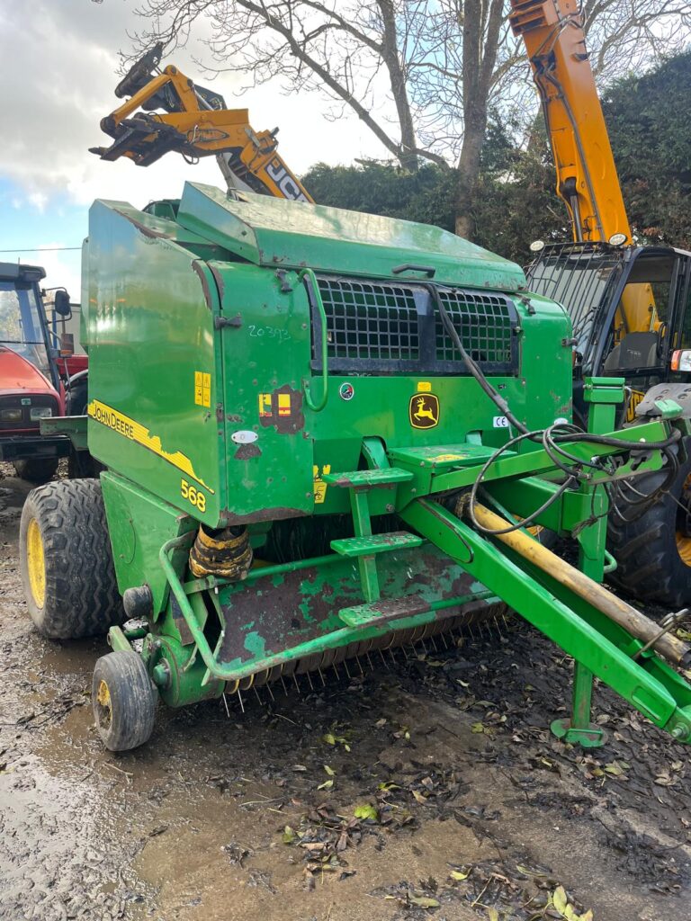 JOHN DEERE 568 MULTI-CROP BALER