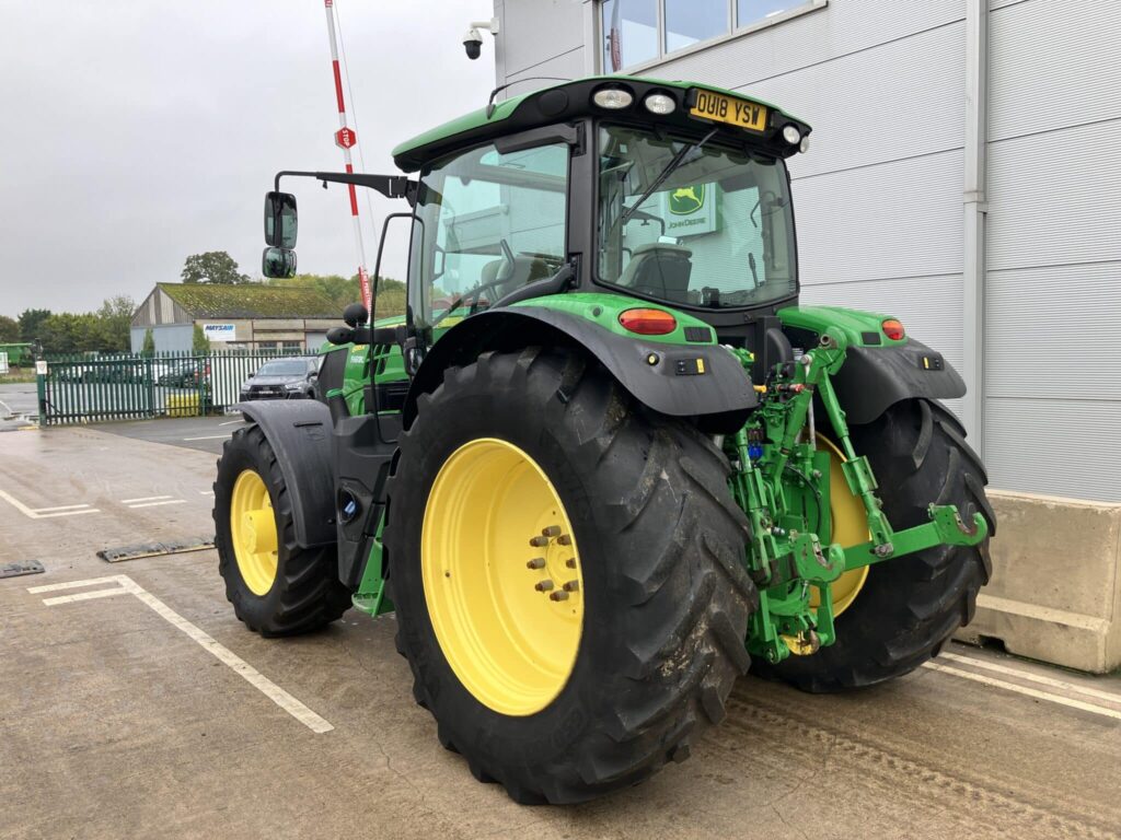 John Deere 6155R