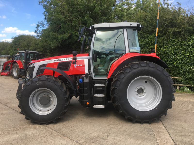 Massey Ferguson 7S.210 Dyna VT