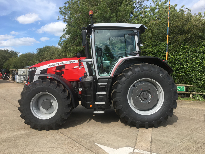 Massey Ferguson 8S.305 Dyna VT