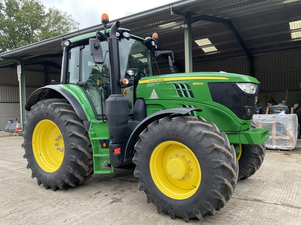 JOHN DEERE 6155M