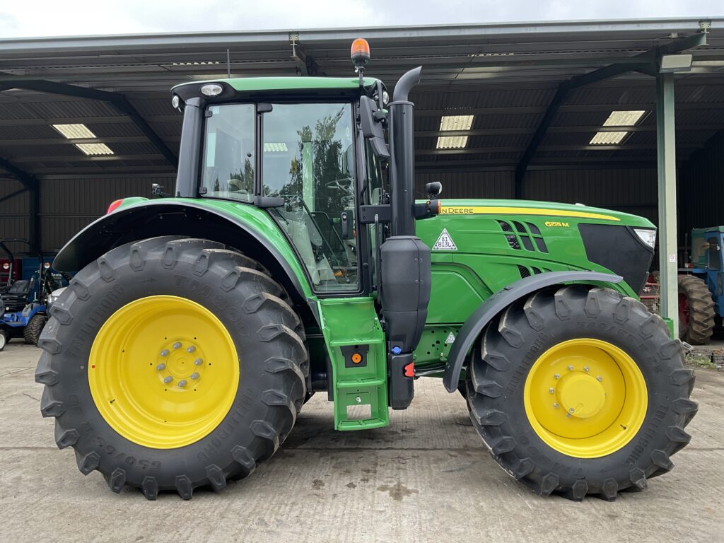 JOHN DEERE 6155M