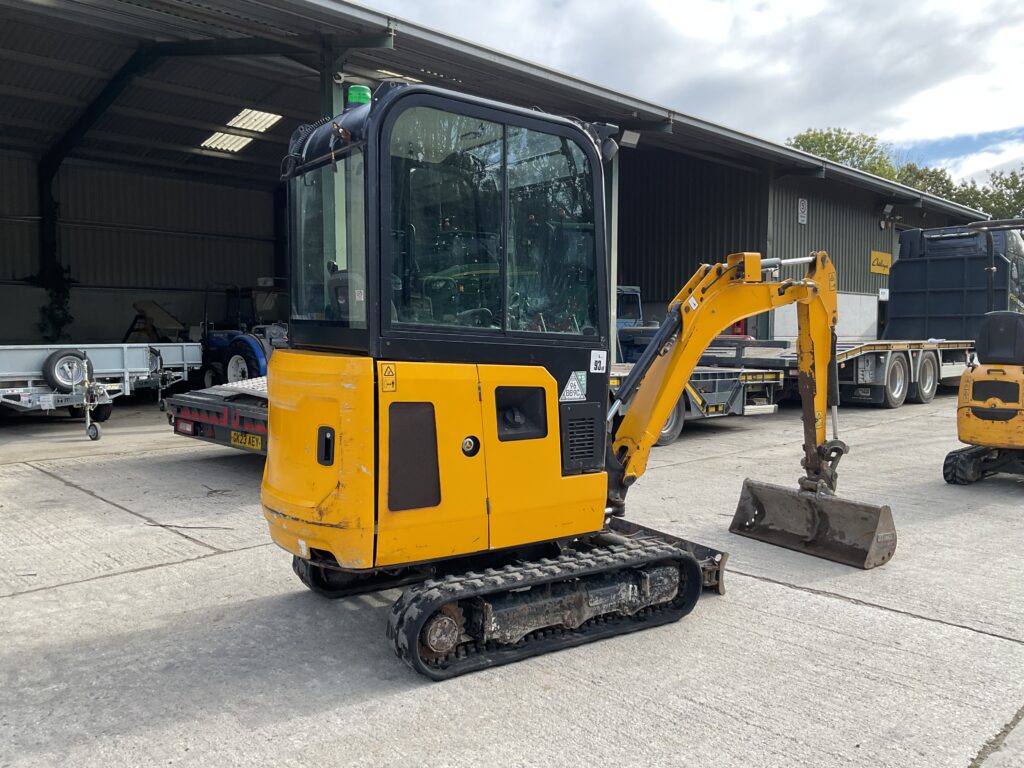 JCB 16C-1