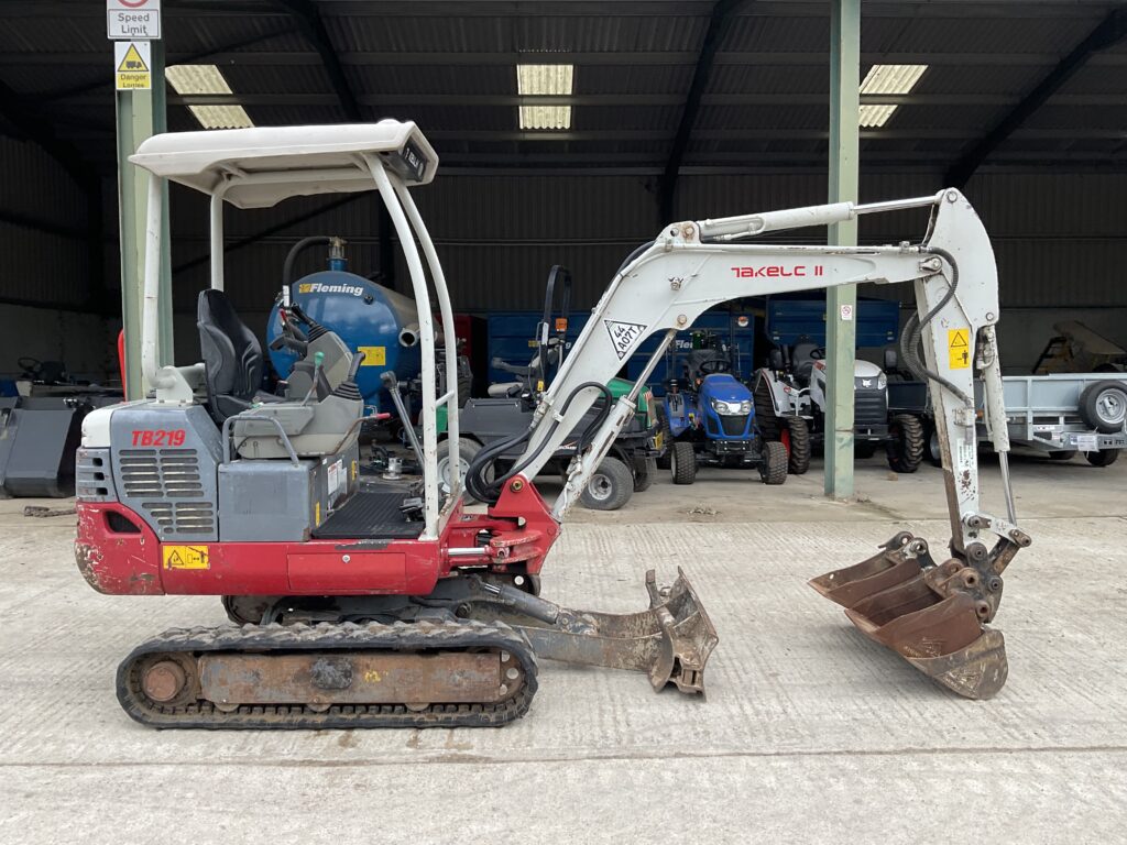 TAKEUCHI TB219