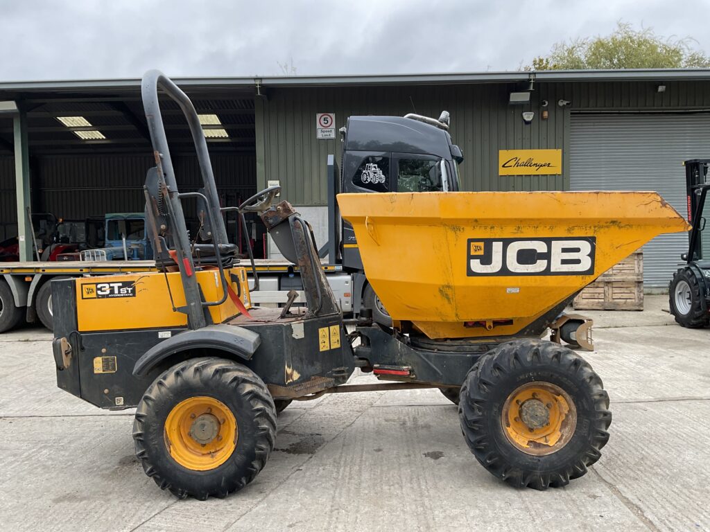 JCB 3TST