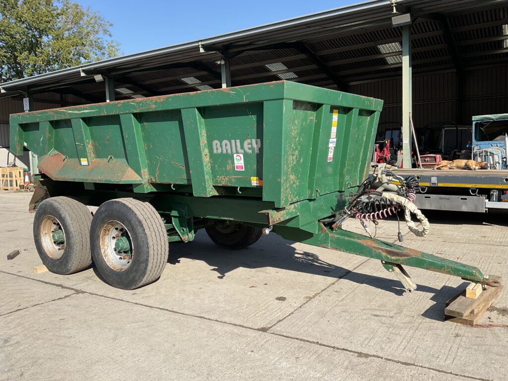 BAILEY 14T DUMP TRAILER