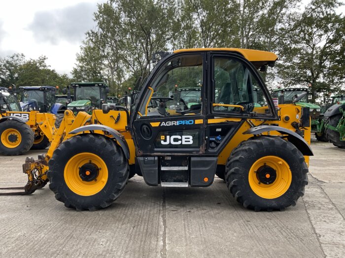 JCB 532-70 AGRI PRO