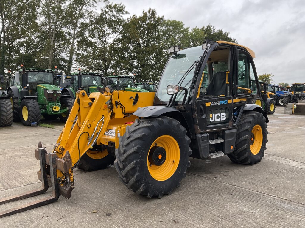 JCB 532-70 AGRI PRO