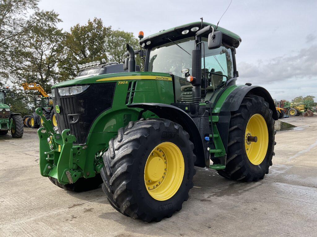 JOHN DEERE 7310R