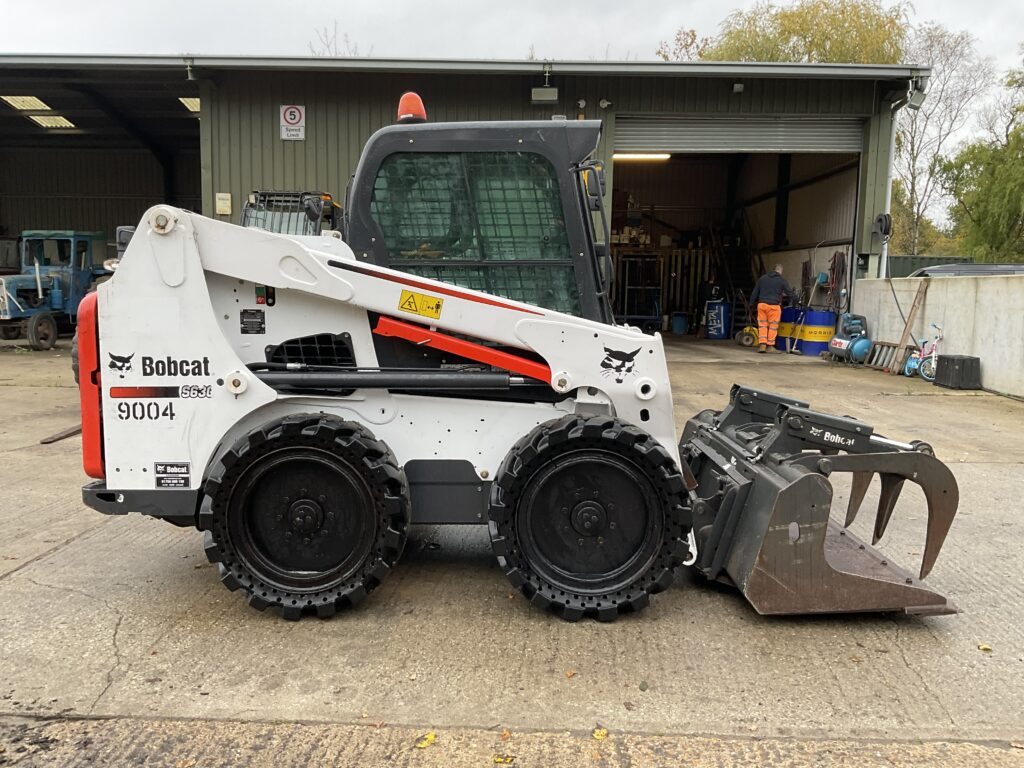 BOBCAT S630