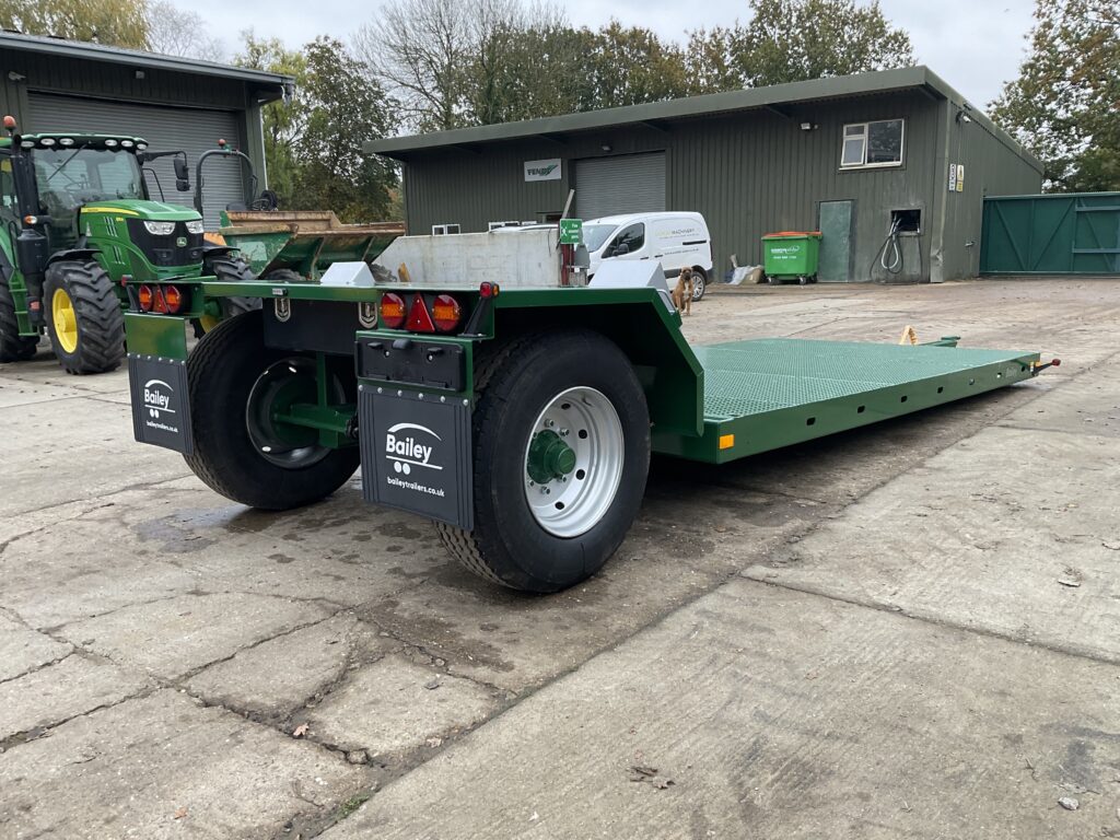 BAILEY LAY FLAT LOW LOADER