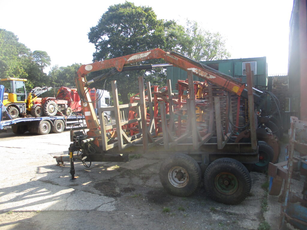 TIMBER TRAILER