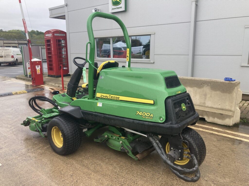 John Deere 7400A utility triple pod rotary mower