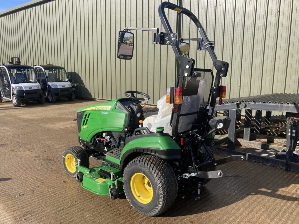 John Deere 1026R compact tractor