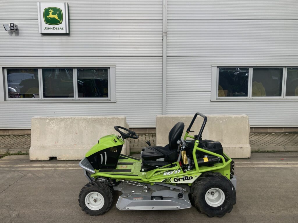 Grillo Climber 10 AWD 27 mower