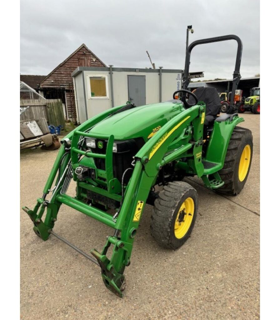 John Deere 3520 eHydro Compact