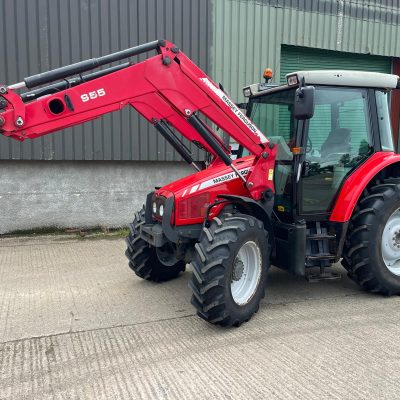 Massey Ferguson 5455 Dyna 4