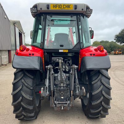 Massey Ferguson 5455 Dyna 4