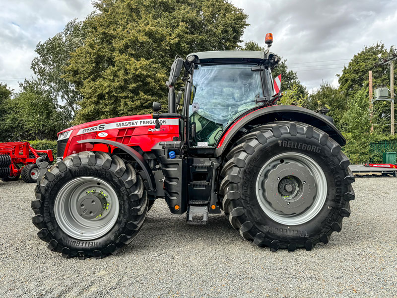 Massey Ferguson 8740S Dyna VT