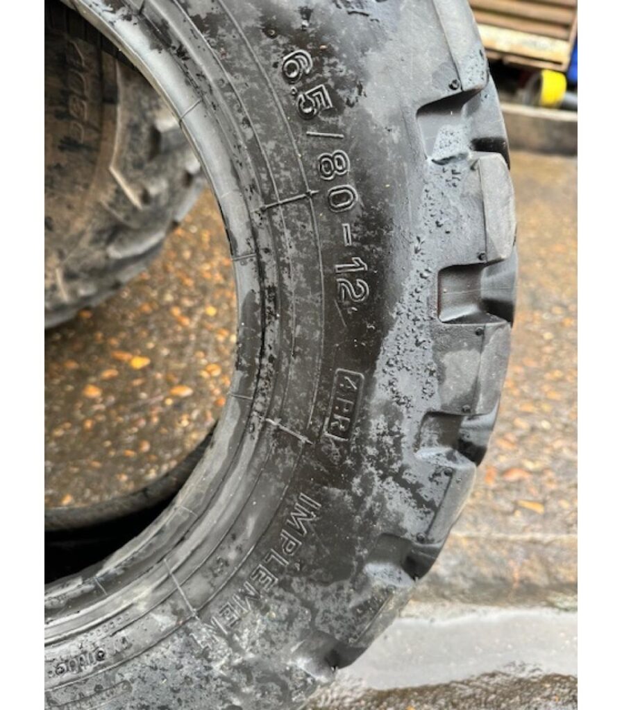 Pair of Pirelli 6.5-80-12 Tyres