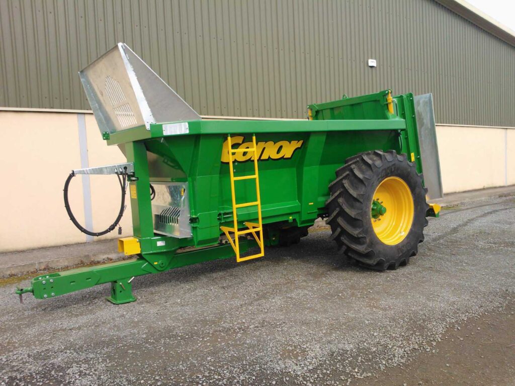 Conor Rear Discharge Spreader