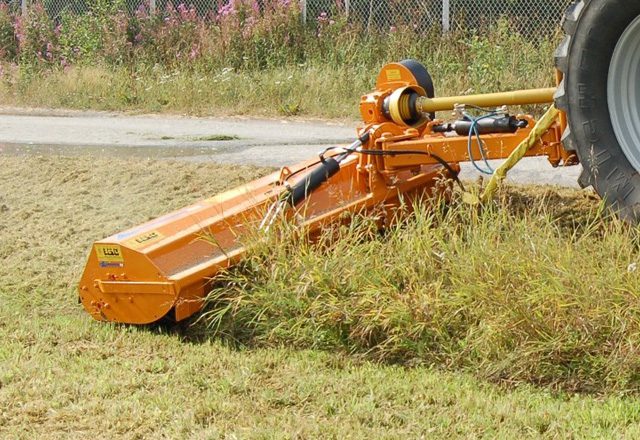 Teagle Flail Mowers and Mulchers – TA/P Heavy Duty Verge Mowers